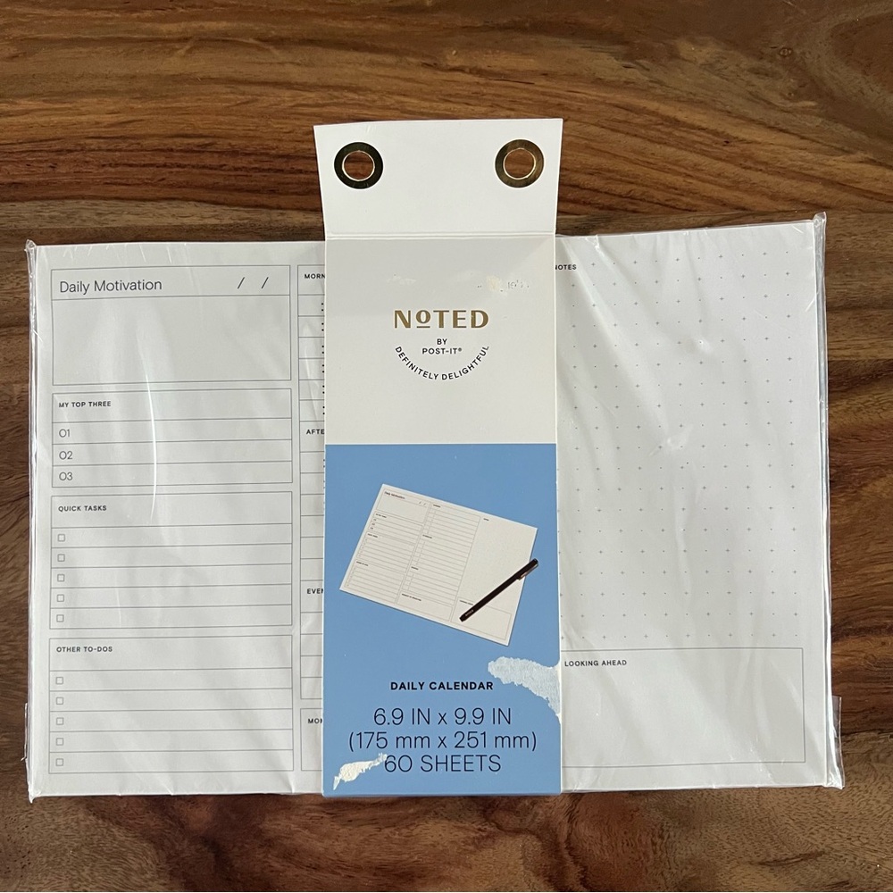 NWT Noted by Post It Daily Calendar (60 Sheets)